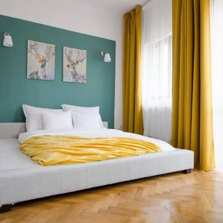 Stylized And Modern Apartment In Bukurešť Exteriér fotografie